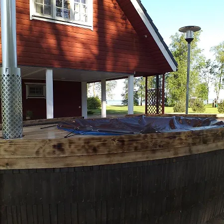 Kiviranna puhkemajad Puhkemaja