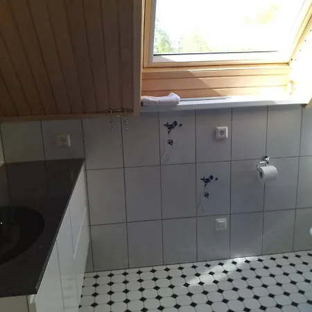 Kiviranna puhkemajad * Suure-Rakke