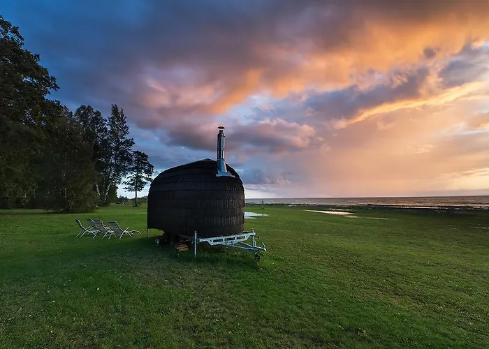 Kiviranna puhkemajad Puhkemaja Suure-Rakke