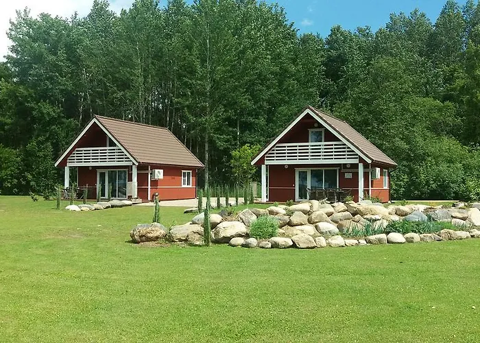 Kiviranna puhkemajad